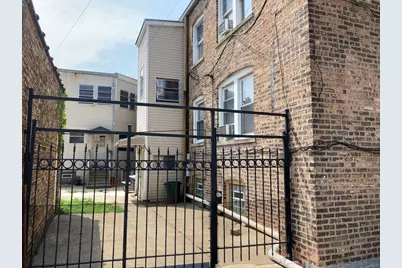 5254-56 W Wolfram Street, Chicago, IL 60641 - Photo 4