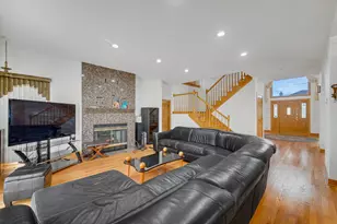 9131 Delphia Ave, Des Plaines, IL 60016 - Photo 4