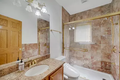 9131 Delphia Avenue, Des Plaines, IL 60016 - Photo 8