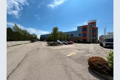 625 N Sacramento Boulevard, Chicago, IL 60612 - Photo 2