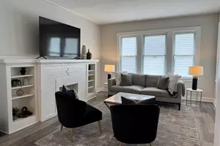 822 E 87th Pl, Chicago, IL 60619 - Photo 4