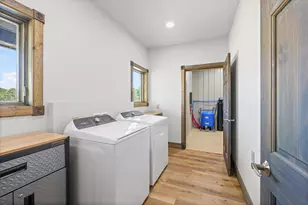 1190 N 1400 East Rd, Bement, IL 61813 - Photo 14