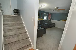 1403 Dakota Dr, Ottawa, IL 61350 - Photo 10