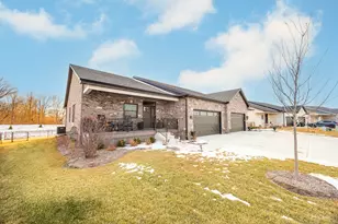 25156 S Westwind Dr, Channahon, IL 60410 - Photo 2