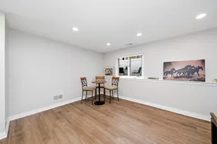 [Address not provided], Brookfield, IL 60513 - Photo 18
