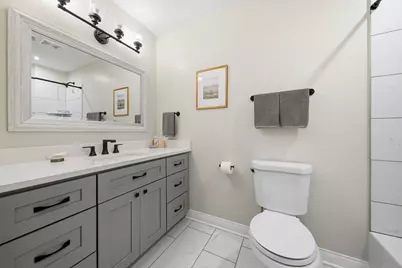 [Address not provided], Brookfield, IL 60513 - Photo 14