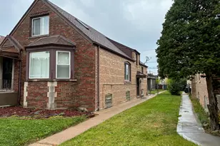 8355 S Marshfield Ave, Chicago, IL 60620 - Photo 2