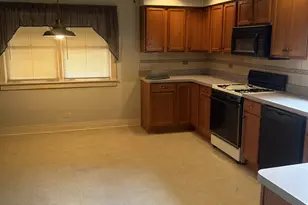 2335 Walnut St, Blue Island, IL 60406 - Photo 2