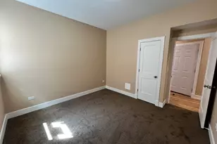 228 N Leclaire Ave, Chicago, IL 60644 - Photo 10