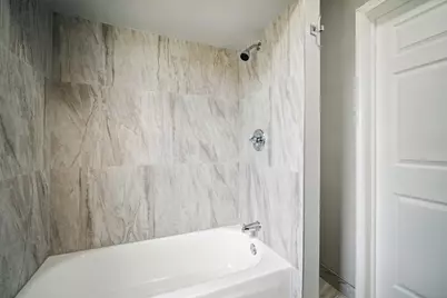 9131 S Blackstone Avenue, Chicago, IL 60619 - Photo 10