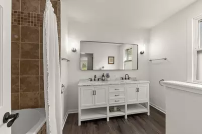 920 Hammerschmidt Avenue, Lombard, IL 60148 - Photo 12