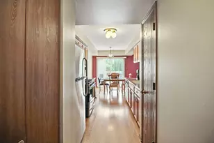 8229 170th St, Tinley Park, IL 60477 - Photo 10