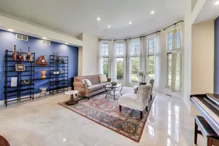 1920 Wedgewood Dr, Lake Forest, IL 60045 - Photo 4