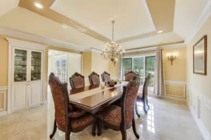 1920 Wedgewood Dr, Lake Forest, IL 60045 - Photo 6