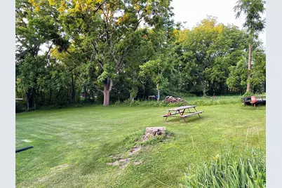 420 E 3rd Street, Spring Valley, IL 61362 - Photo 2