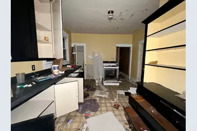 233 N Edward Street, Decatur, IL 62522 - Photo 10