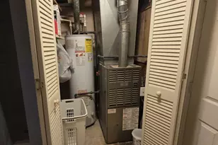 1717 N 4th, Quincy, IL 62301 - Photo 6