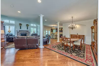 2918 Hapner Way, Batavia, IL 60510 - Photo 6