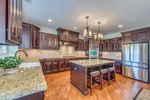 2918 Hapner Way, Batavia, IL 60510 - Photo 12