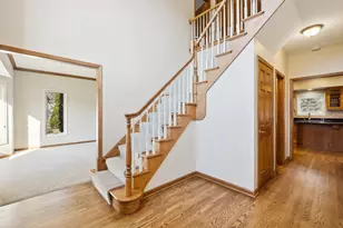 22835 S Woodcrest Ln, Kildeer, IL 60047 - Photo 2