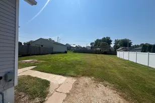 503 Main St, Dalzell, IL 61320 - Photo 2