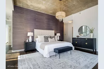 550 N St Clair Street #2402, Chicago, IL 60611 - Photo 22