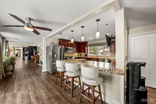 208 Brookdale Ln, Palatine, IL 60067 - Photo 8