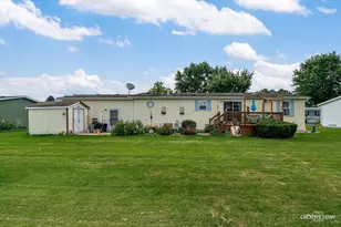 132 Cardinal Ln, Sandwich, IL 60548 - Photo 16