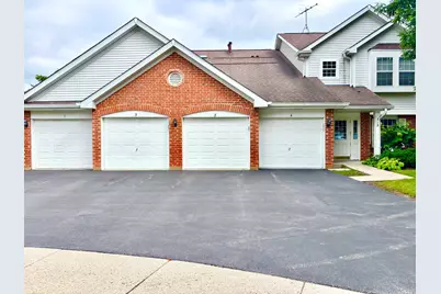 315 Ashbury Court #3, Roselle, IL 60172 - Photo 1