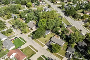 455 Mohave St, Hoffman Estates, IL 60169 - Photo 4