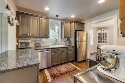 201 George Street, Barrington, IL 60010 - Photo 8