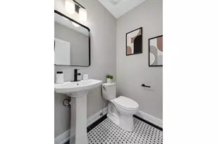 3107 N Oakley Ave, Chicago, IL 60618 - Photo 6