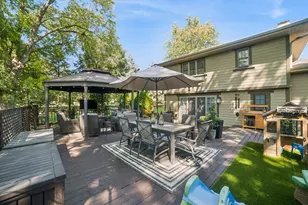 9N930 Koshare Cir, Elgin, IL 60124 - Photo 32