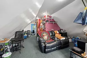 4605 S Fairfield Ave, Chicago, IL 60632 - Photo 6