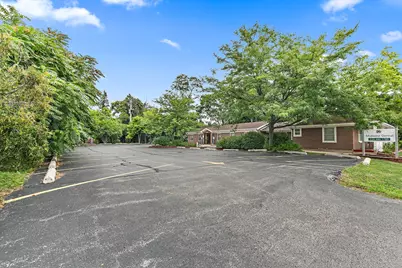 712 W Main Street, Dundee, IL 60118 - Photo 2