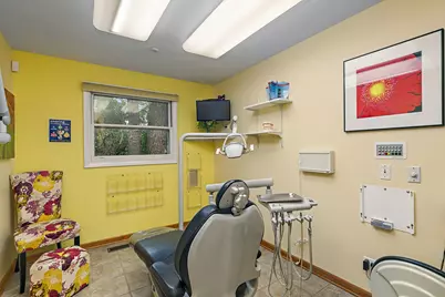 712 W Main Street, Dundee, IL 60118 - Photo 36