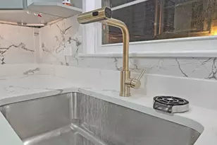 4743 S Keeler Ave, Chicago, IL 60632 - Photo 12