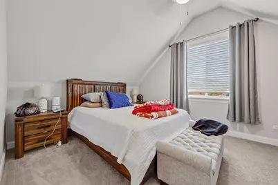 2053 N Lavergne Avenue, Chicago, IL 60639 - Photo 22