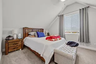 2053 N Lavergne Ave, Chicago, IL 60639 - Photo 22