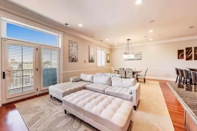 2401 N Janssen Avenue #402, Chicago, IL 60614 - Photo 14