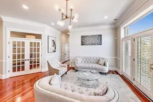 2401 N Janssen Ave, Chicago, IL 60614 - Photo 6