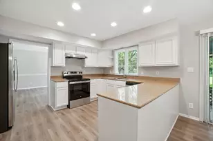 5N400 Fence Rail Ct, Saint Charles, IL 60175 - Photo 18