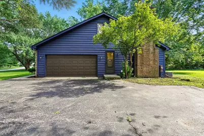 5N400 Fence Rail Court, Saint Charles, IL 60175 - Photo 8