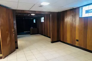 811 Sibley Blvd, Calumet City, IL 60409 - Photo 18