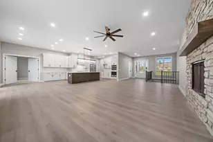 8556 Carberry Ln, Roscoe, IL 61073 - Photo 10