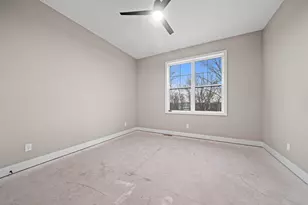 8556 Carberry Ln, Roscoe, IL 61073 - Photo 32