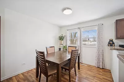 200 Egan Drive, Streamwood, IL 60107 - Photo 8