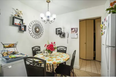 4224 Saratoga Avenue #J105, Downers Grove, IL 60515 - Photo 8