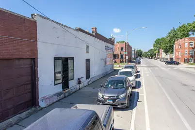 957 N Drake Avenue, Chicago, IL 60651 - Photo 4