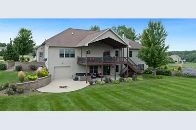 1815 White Pines Drive, Dixon, IL 61021 - Photo 2
